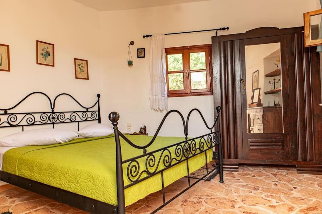 Maciliavilla. Ierapetra  Luaran gambar