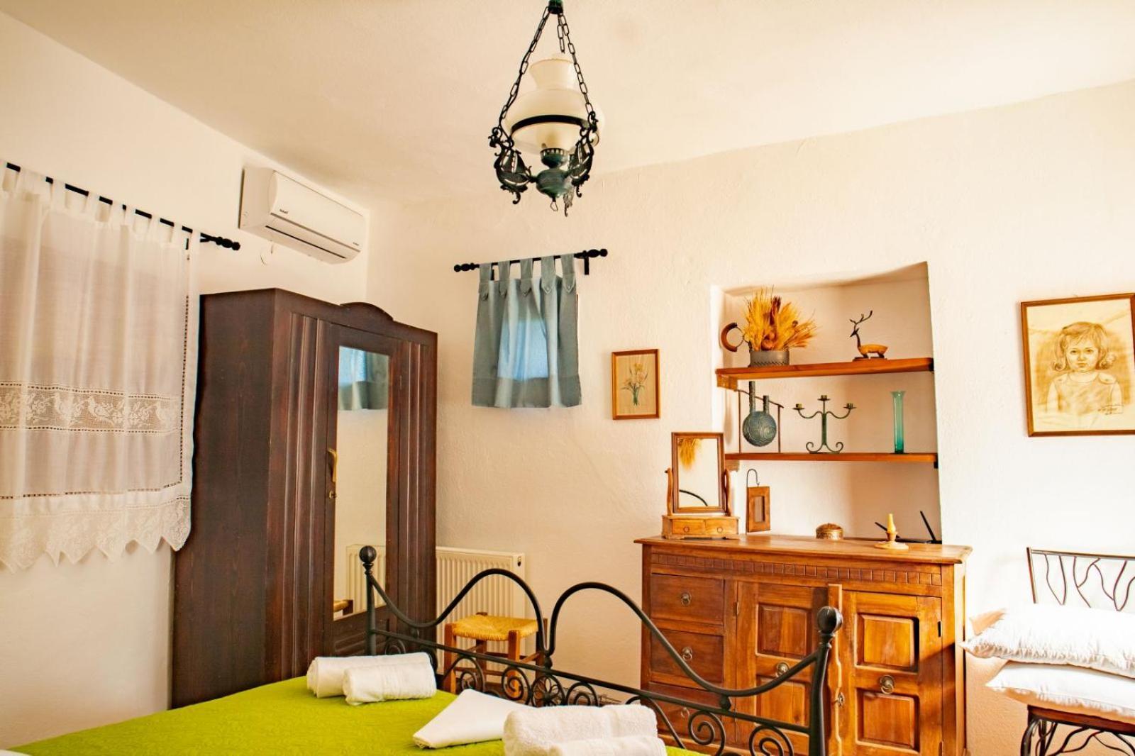 Maciliavilla. Ierapetra  Luaran gambar